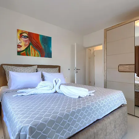 Apartman Amra 4 By Interhome *