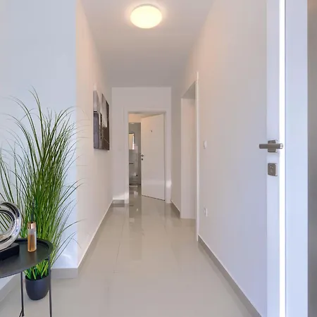 Amra 4 By Interhome Porec